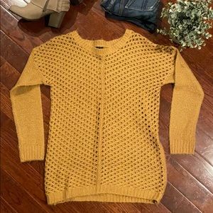 ‼️ 5/$25 Camel Knitted Net Sweater